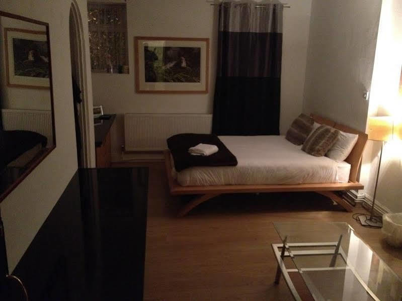 Hendham House Hotell Manchester Exteriör bild