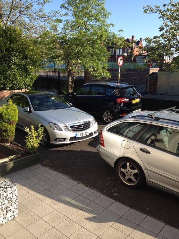 Hendham House Hotell Manchester Exteriör bild
